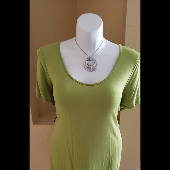 Ashley Stewart top 18/20 Green NWOT - Picture 2 of 4